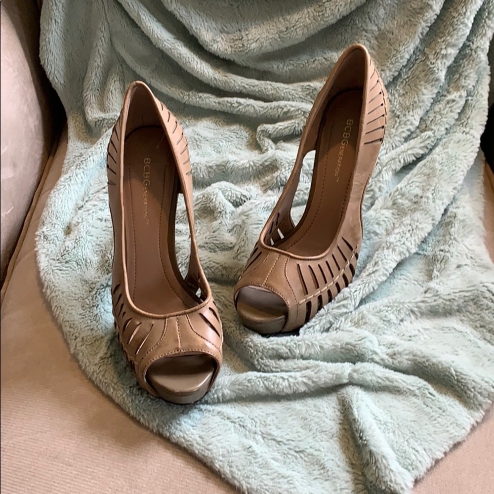 BCBG HEELS